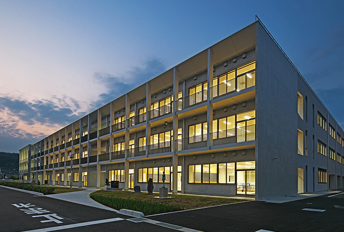 栃木県立足利高等学校新校校舎新築工事 (2)
